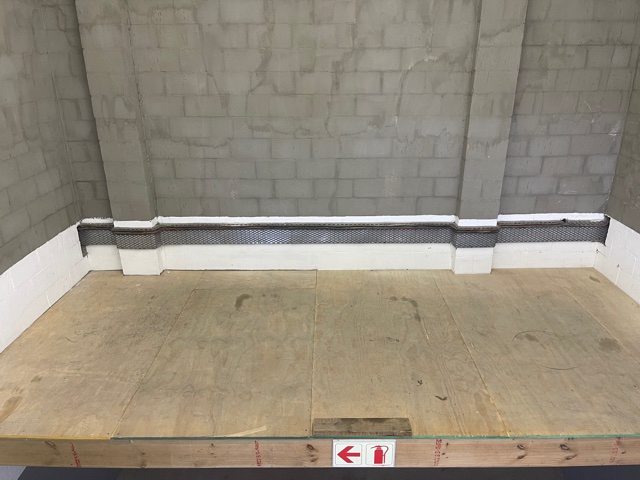 To Let commercial Property for Rent in Maitland Western Cape